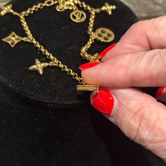 Gorgeous Gold LV Charm Bracelet - Picture 2 of 6